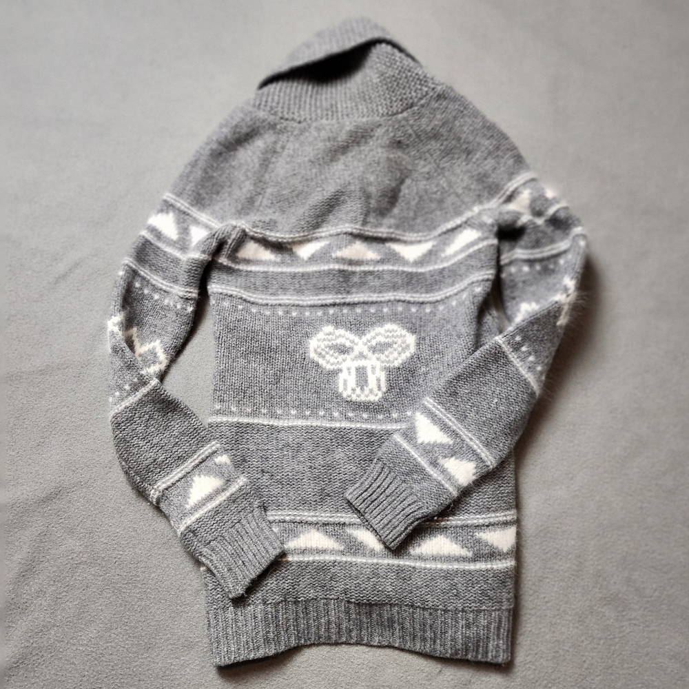 Aritzia TNA Northwest Cowichan Sweater Sz Med Wool / Angora - Picture 4 of 13